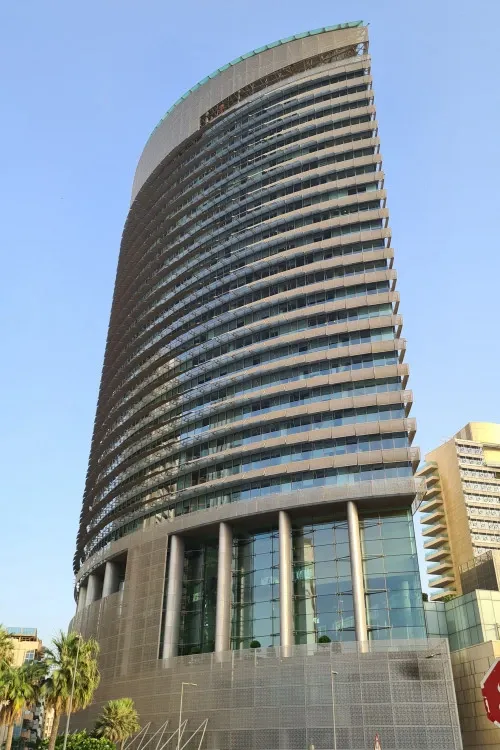 laundry-and-dry-cleaning- in-al-mankhool